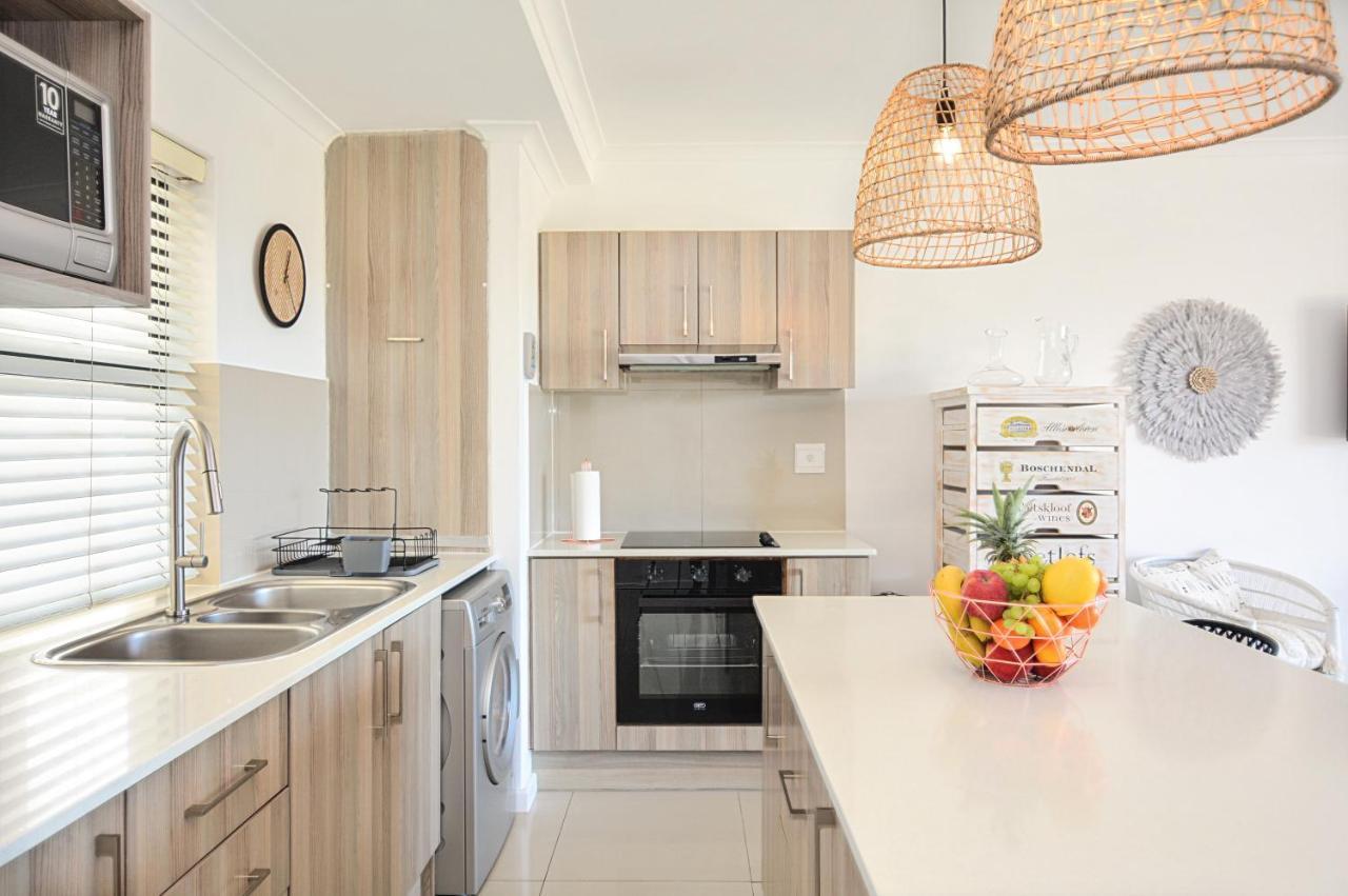 Designer Beachfront In Big Bay With Swimming Pool- 2 Bedroom, 1 Azure Apartment